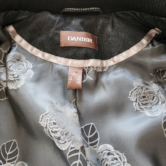 DANIER NUBUC LEATHER BLACK ZIP JACKET. BIKER STYLE. SIZE S - Picture 8 of 10